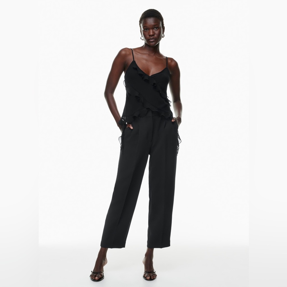 Aritzia Wilfred Carrot Pant in Black Crepe